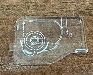 Крышка игольной пластины